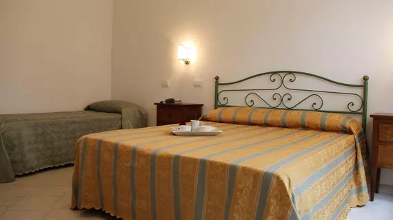 Hotel I Platani | Toskana - Siena (vilayet) - San Gimignano - Val d'Elsa