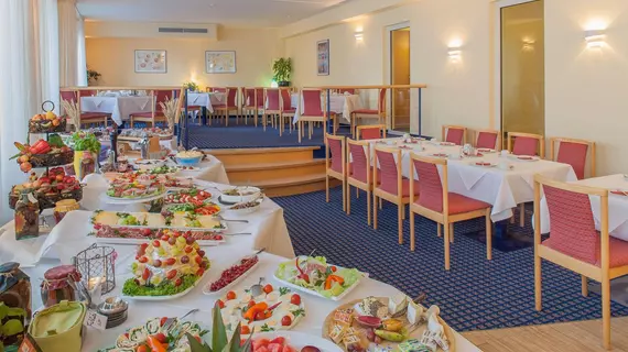 Hotel in Herrenhausen | Aşağı Saksonya - Hannover (ve civarı) - Hannover - Herrenhausen