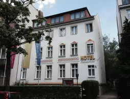 Das Literaturhotel Berlin | Berlin (ve civarı) - Tempelhof-Schoeneberg - Friedenau