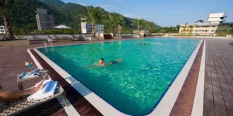 Evergreen Resort Hotel (Jiaosi)