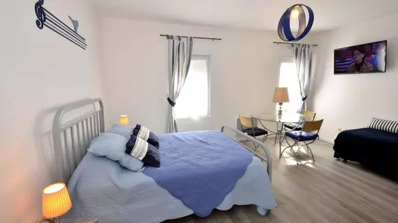 Hotel de la Villa Biron | Ile-de-France - Paris - Saint-Ouen - Les Puces de Saint-Ouen