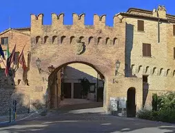 Palazzo Meraviglia Albergo Diffuso | Marche - Ancona (vilayet) - Corinaldo