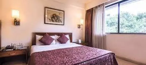 Royal Inn | Maharaştra - Raigad - Bombay (ve civarı) - Bombay - Malad - Batı Banliyöleri