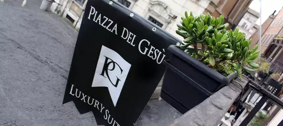 Piazza Del Gesu' Luxury Suites | Lazio - Roma (ve civarı) - Roma Kent Merkezi - Navona