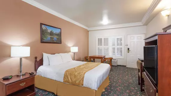 Days Inn and Suites South Gate | Kaliforniya - Los Angeles County - South Gate