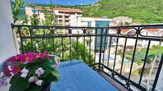 Ksenija Apartments | Budva