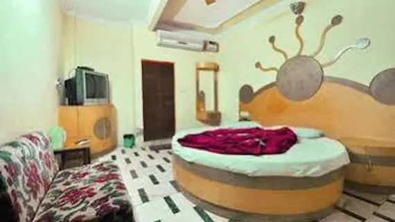 Hotel Neha Inn | Batı Delhi - Ulusal Eyalet Başkenti Delhi - Delhi (ve civarı) - Yeni Delhi - Paharganj