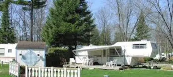 Jell-E-Bean Campground and Trailers | Ontario - Barrie - Orillia (ve civarı) - Wasaga Plajı