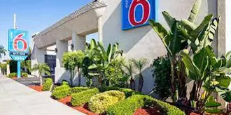 Motel 6 Newport Beach