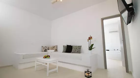 Colosseo Studios & Apartments | Ege Adaları - Naxos