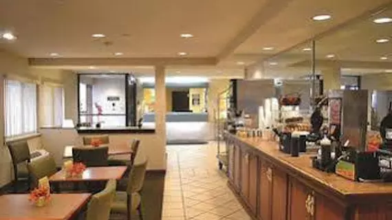 La Quinta Inn Pleasant Prairie Kenosha | Wisconsin - Milwaukee (ve civarı) - Pleasant Prairie