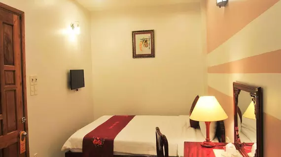 Hong Thien Ruby Hotel | Thua Thien-Hue (vilayet) - Hue (ve civarı) - Hue - Hue Şehir Merkezi