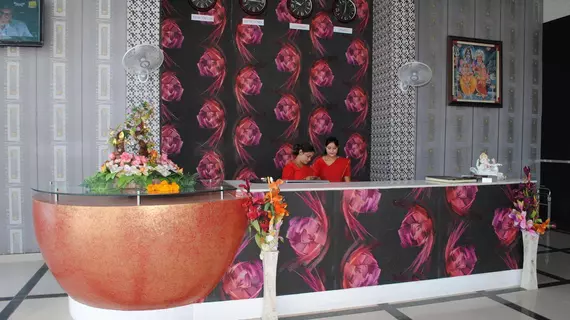 Hotel Grand Shiva | Uttarkand - Haridwar Bölgesi - Haridwar (ve civarı) - Haridwar