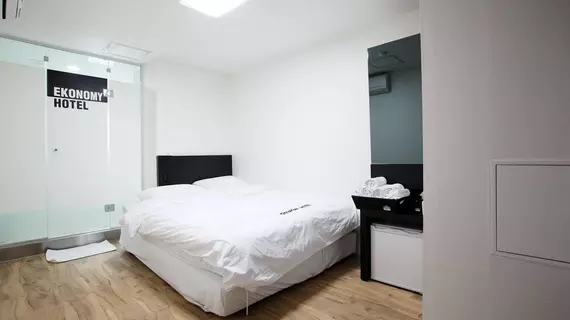 Ekonomy Hotel Myeongdong Central | Gyeonggi - Seul (ve civarı) - Seul - Myeongdong