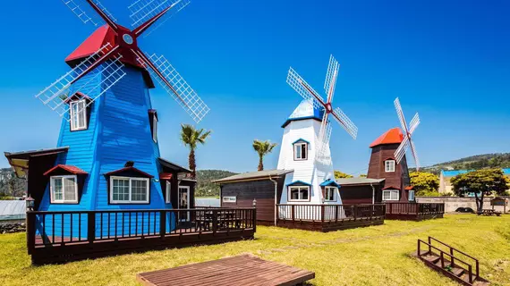 Olle Windmill Pension and Guesthouse | Jeju Adası - Seogwipo - Jungmun