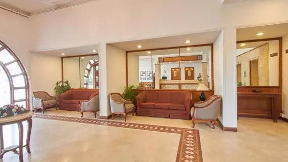 Hotel Abad Plaza | Kerala - Ernakulam Bölgesi - Koşin (ve civarı) - Koçi