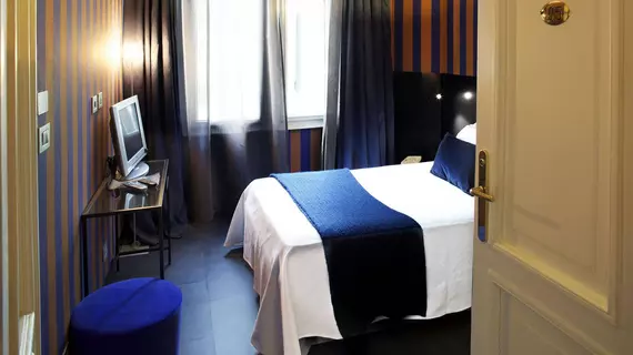 Hotel Clocchiatti Next | Friuli-Venezia Giulia - Udine (vilayet) - Udine