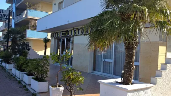 Hotel Holiday | Abruzzo - Pescara (il) - Pescara