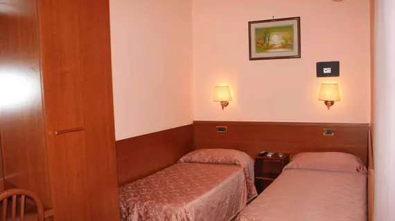 Hotel Aristotele | Lazio - Roma (ve civarı) - Roma Kent Merkezi - Rione XVIII Castro Pretorio