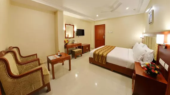 Metro Grand Hotel | Tamil Nadu - Tiruvallur - Chennai (ve civarı) - Chennai - Perambur Purasavakam