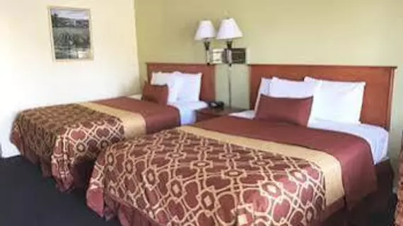 Americas Best Value Inn Santa Rosa | Kaliforniya - Sonoma İlçesi - Santa Rosa