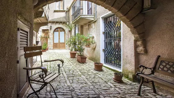 B&B Erice Antico Borgo | Sicilya - Trapani (vilayet) - Erice