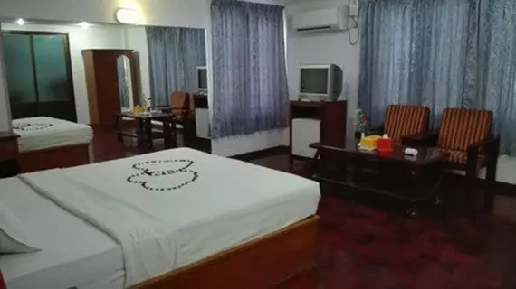 Airport Inn | Yangon