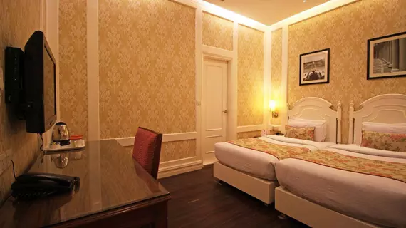 Hotel Bright | Batı Delhi - Ulusal Eyalet Başkenti Delhi - Delhi (ve civarı) - Yeni Delhi - Connaught Place