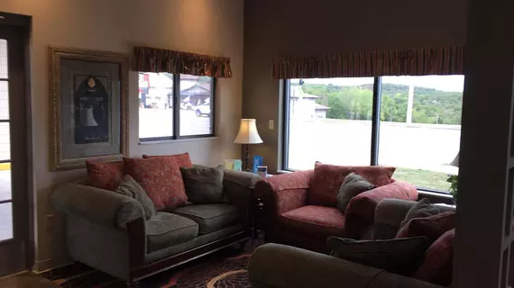 Econo Lodge In Branson | Missouri - Branson (ve civarı) - Branson - Branson Theater District