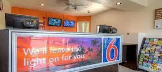 Motel 6 San Diego - El Cajon | Kaliforniya - San Diego County - El Cajon