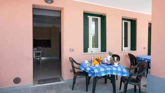 Residence Barcarola | Lombardy - Brescia (il) - Sirmione