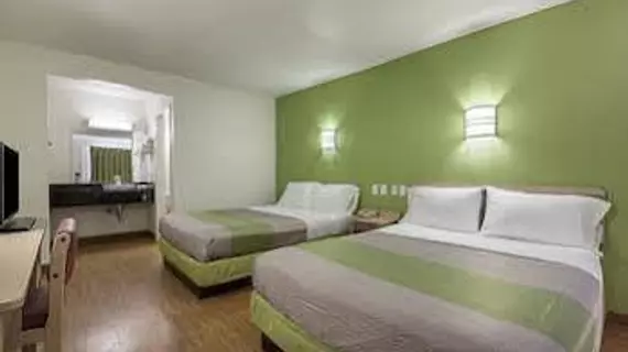 Motel 6 Dallas - Irving | Teksas - Dallas (ve civarı) - Irving