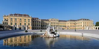 Schloß Schönbrunn Suite