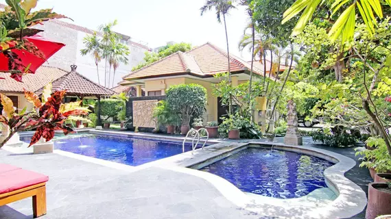 ZEN Rooms Kuta Inn | Bali - Kuta - Kuta Merkezi