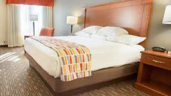 Drury Inn & Suites Creve Coeur | Missouri - St. Louis (ve civarı) - St. Louis