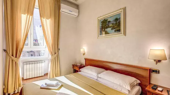 Hotel Centro Cavour | Lazio - Roma (ve civarı) - Roma Kent Merkezi - Monti