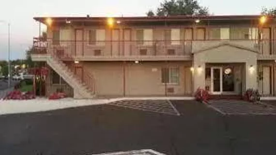 Travel Inn at Moses Lake | Washington - Moses Lake (ve civarı) - Moses Lake