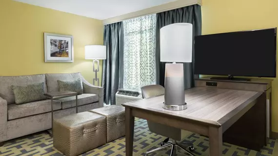 Hampton Inn and Suites Tampa Airport Avion Park Westshore | Florida - Tampa (ve civarı) - Tampa