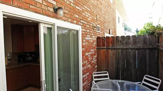 Affordable Cozy Town House in Glendale | Kaliforniya - Los Angeles County - Burbank