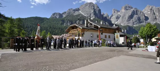 Pension Mirandola | Trentino-Alto Adige - Güney Tirol (il) - Corvara in Badia