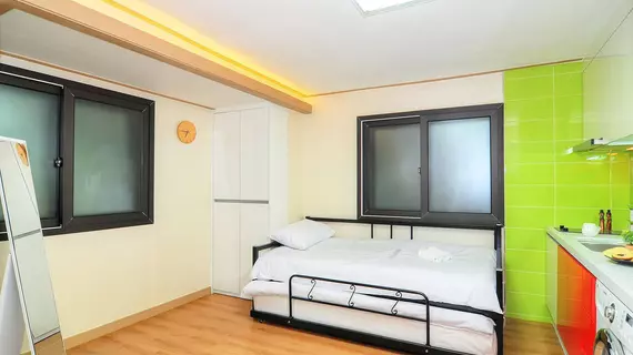 Hostel KW Sinsa | Gyeonggi - Seul (ve civarı) - Seul