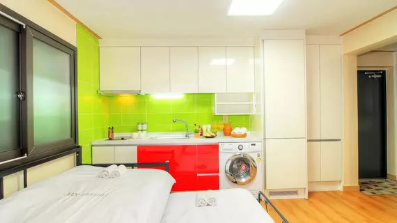 Hostel KW Sinsa | Gyeonggi - Seul (ve civarı) - Seul