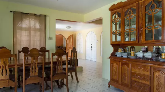 Hatfield South Villa | Saint James - Montego Körfezi (ve civarı) - Montego Bay