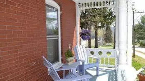 Cheney House Bed & Breakfast | New Hampshire - Plymouth (ve civarı) - Ashland