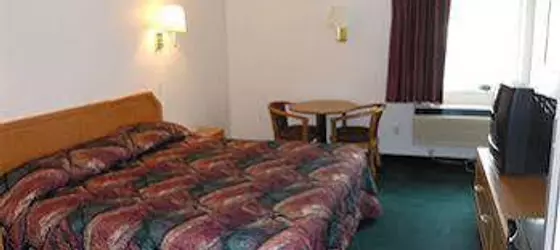 Economy Inn & Suites | Utah - Nephi