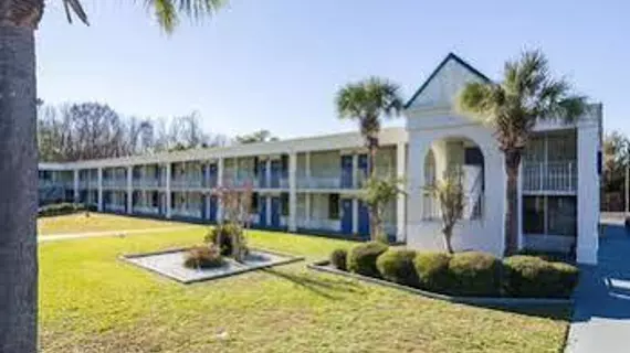 Motel 6 Townsend GA | Georgia - Brunswick (ve civarı) - Townsend