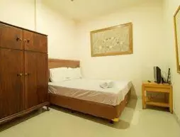 RedDoorz near Taman Puring | West Java - Cakarta (ve civarı) - Cakarta - Güney Jakarta - Kebayoran Baru