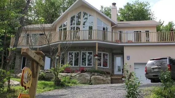 Le Bed and Breakfast du Lac Delage | Quebec - Quebec (ve civarı) - Lac Delage