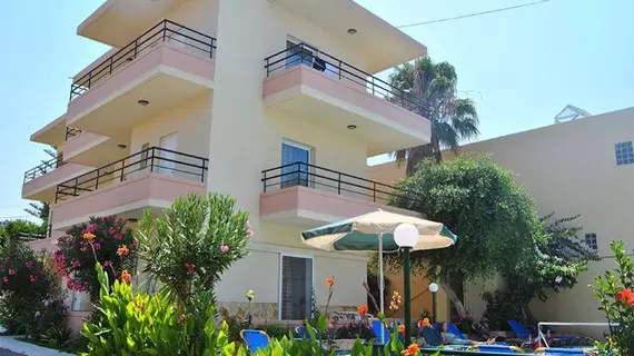 Dimitra & Evdokia Hotel | Girit Adası - Hanya (bölge) - Hanya