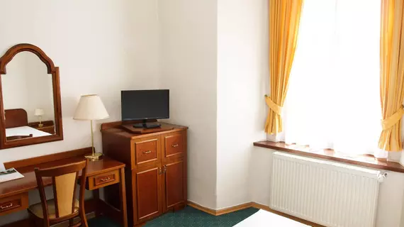 Adalbert Ecohotel | Prag - Městská čast Praha 6 (en büyük Prag ilçesi) - Streshovice - Brevnov